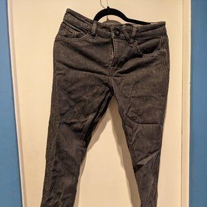 Black Slim Jeans by Vorta